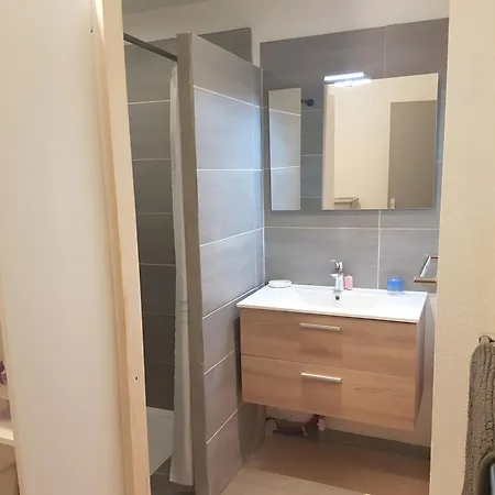 Roc Sol I Neou Apartment *